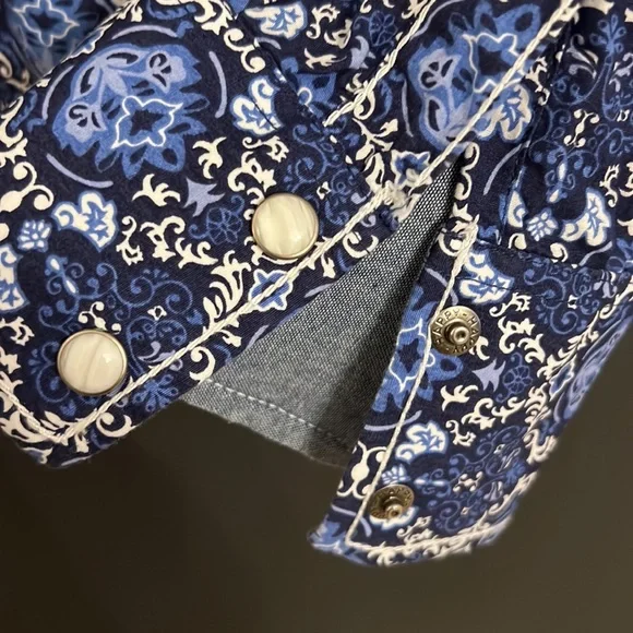 Rock & Roll Cowboy XL Blues and white. - Picture 3 of 4